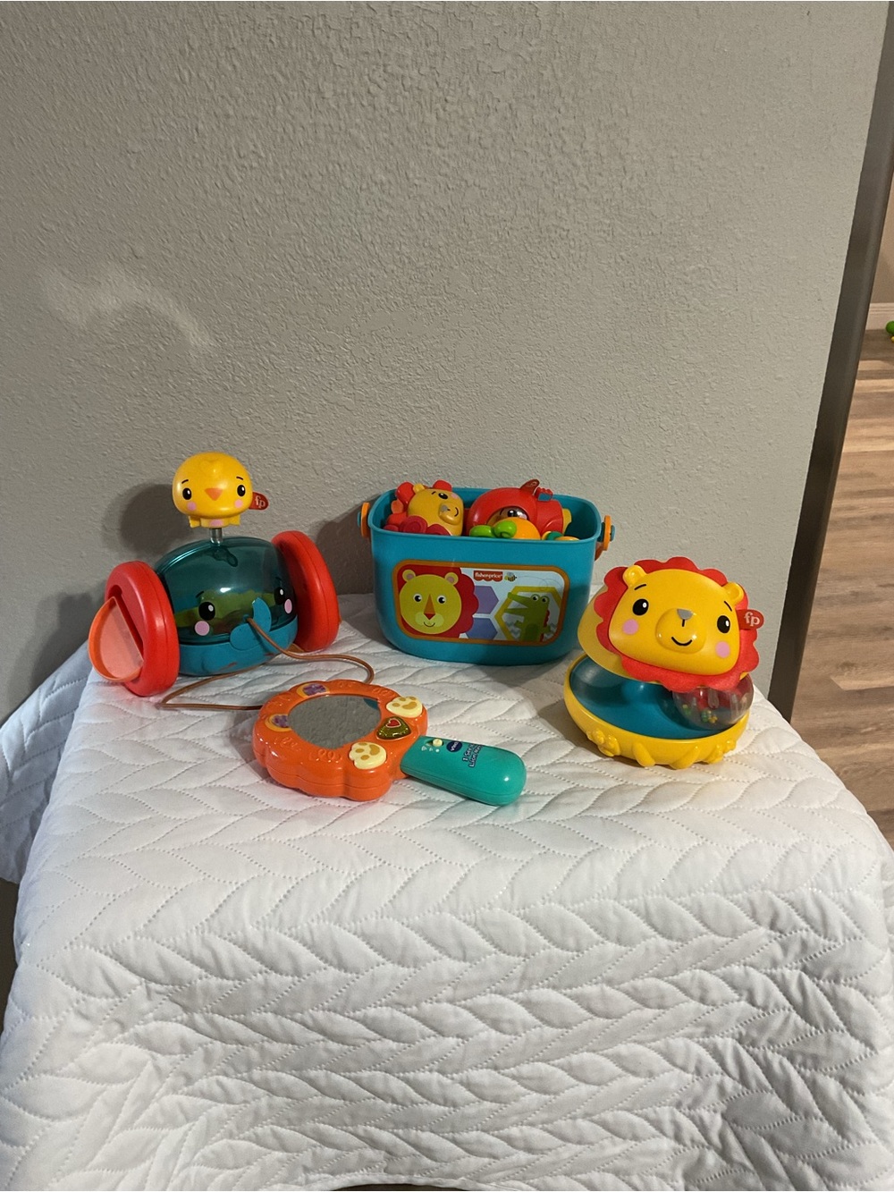 Fisher-Price Bright Yellow & Teal Lion Activity Toy Set